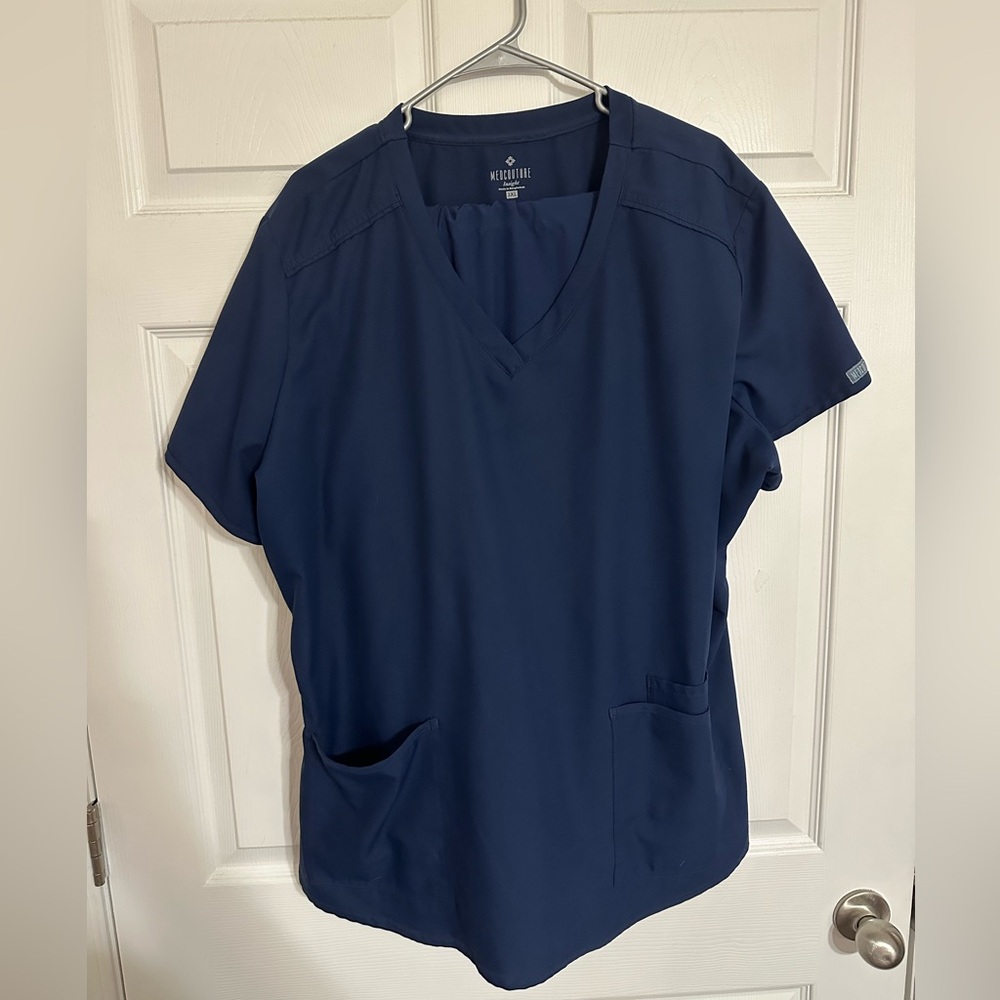 Navy scrub set